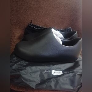 Yzy SL-02 Size 12 (Fit More Like 13)
